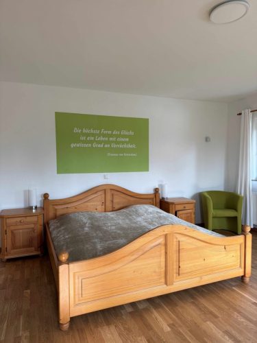 Schlafzimmer groß